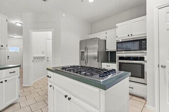704 Ridgmar Rd in Leander, TX - Building Photo - Building Photo