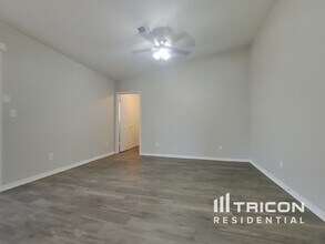 9343 W Mission Ln in Peoria, AZ - Foto de edificio - Building Photo