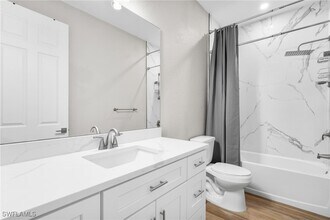 10004 Connecticut St in Bonita Springs, FL - Building Photo - Building Photo