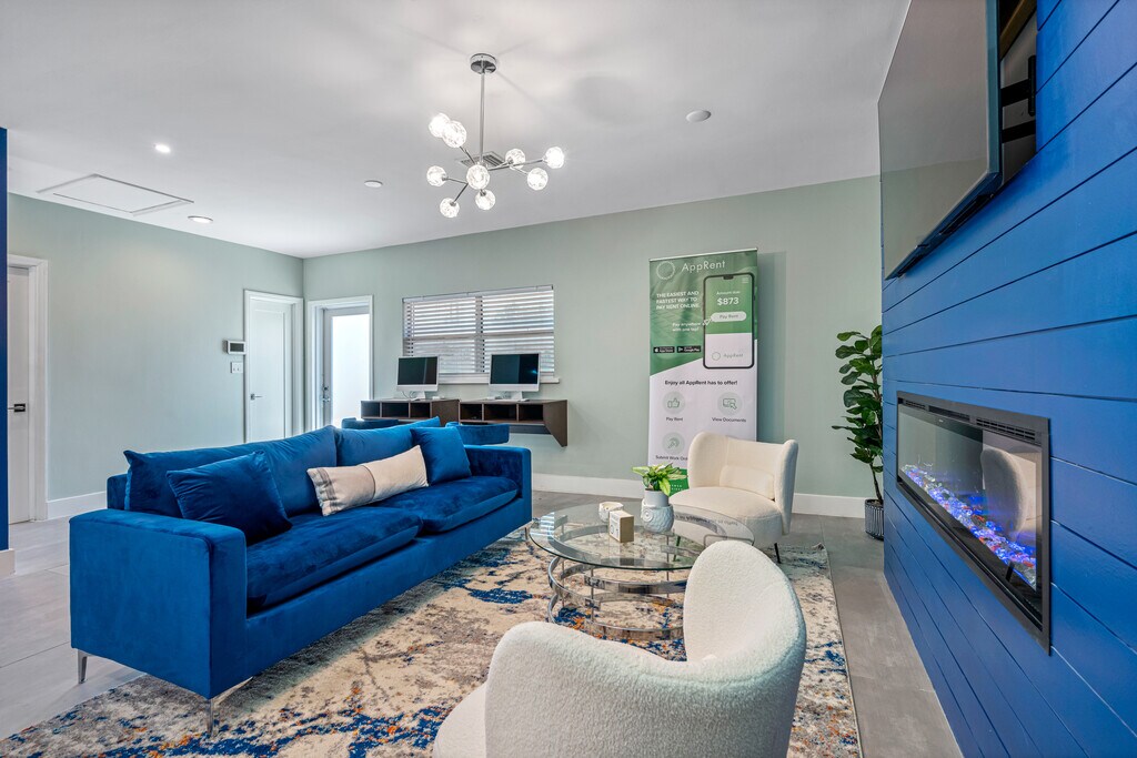 Stella West Orlando, FL Apartments