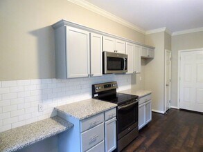 951 Savannah Ln in Calera, AL - Building Photo - Building Photo