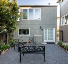 1658 Lower Grand Ave, Unit 1658BCasitaUnit in Piedmont, CA - Building Photo - Building Photo