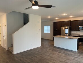 12198 Encanto Wy in Rancho Cordova, CA - Building Photo - Building Photo