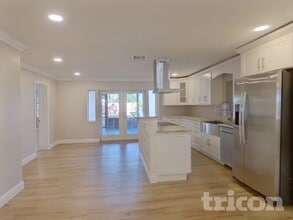 6351 40th Ave N in St. Petersburg, FL - Building Photo - Building Photo