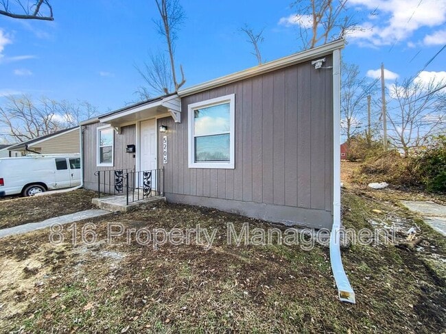 5205 Locust Ave in Kansas City, KS - Building Photo - Building Photo