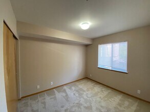 2715 W Maplewood Ave in Bellingham, WA - Building Photo - Building Photo