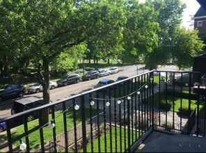 1101 W Pratt Blvd in Chicago, IL - Foto de edificio - Building Photo