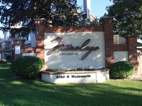 4760 S Wadsworth Blvd, Unit D207 in Littleton, CO - Building Photo - Building Photo
