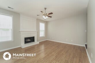 11523 Fox Trot Dr in Charlotte, NC - Foto de edificio - Building Photo