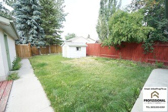 3004 79 St NW in Edmonton, AB - Building Photo - Building Photo