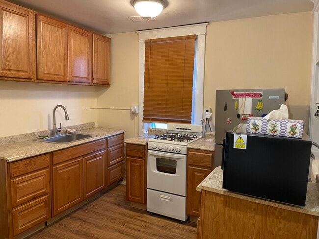5510 44th Ave, Unit 1
