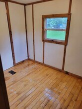 249 Weaver St in Lebanon, MO - Building Photo - Building Photo