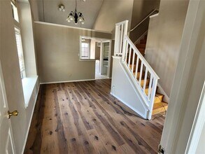 100 Saddle Rock Ct in Irving, TX - Building Photo - Building Photo