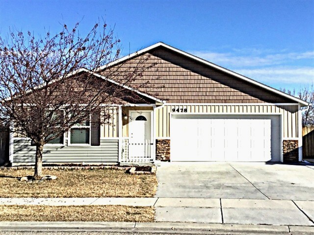 9478 W Stonewood Dr in Boise, ID - Building Photo