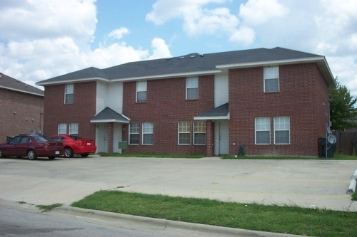 property at 5705 Redstone Dr