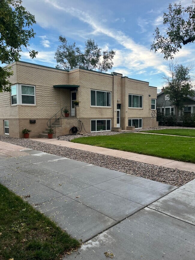 204 E 5th Ave, Unit 204