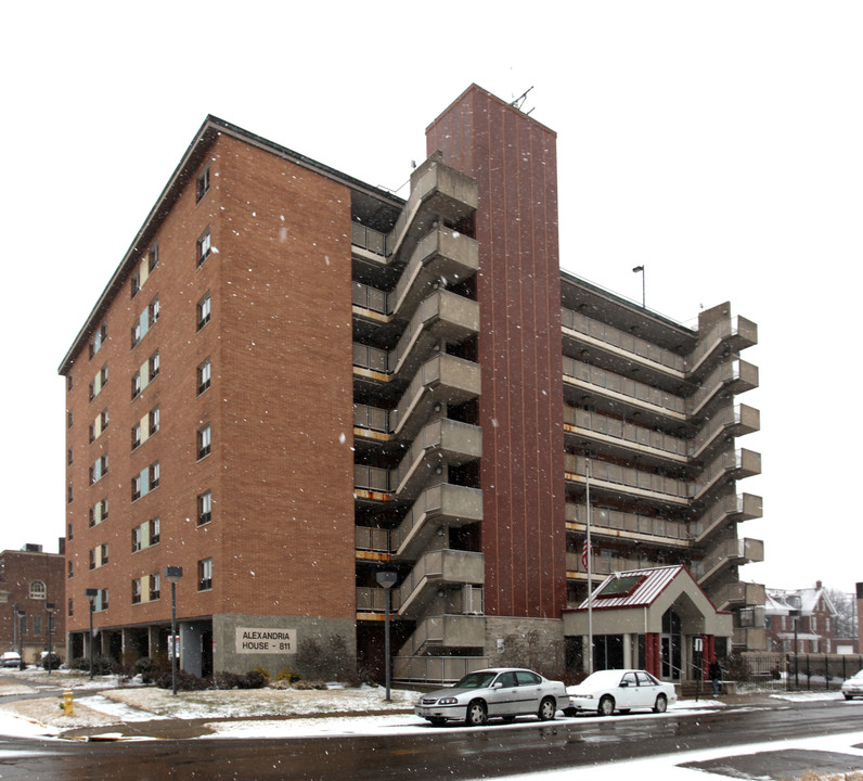 Alexandria House in Portsmouth, OH - Building Photo