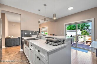4 Terrace Dr in Englishtown, NJ - Building Photo - Building Photo
