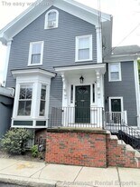 2 Worcester St in Cambridge, MA - Building Photo