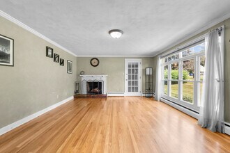 1715 Musso View Ave in Cheshire, CT - Building Photo - Building Photo