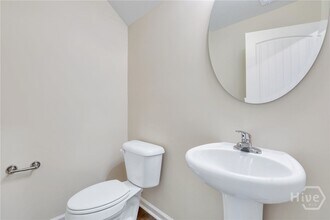 408 S Zetterower Ave in Statesboro, GA - Building Photo - Building Photo