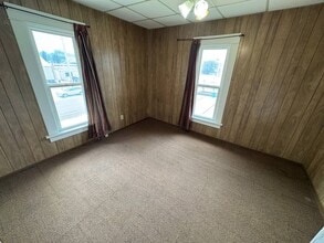 211 E 7th St in Concordia, KS - Building Photo - Building Photo