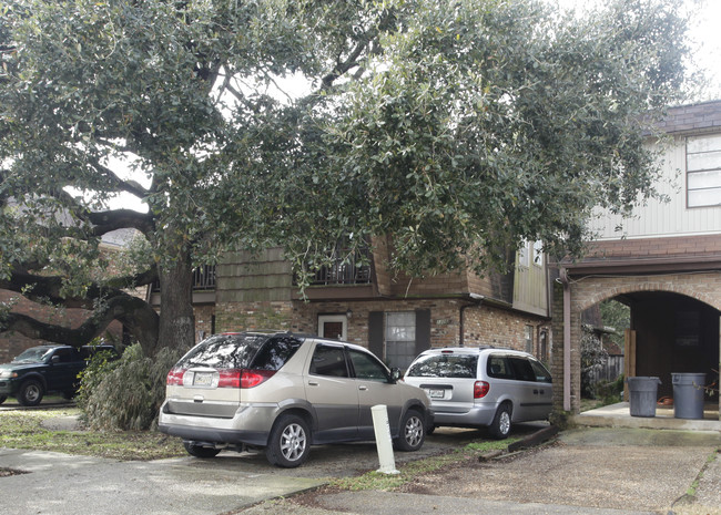 1304 Carrollton Ave in Metairie, LA - Building Photo - Building Photo