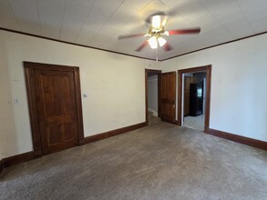 721 Avenue D, Unit 721 in Fort Madison, IA - Building Photo - Building Photo