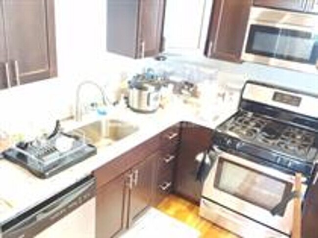 20 Pinckney St in Somerville, MA - Foto de edificio - Building Photo