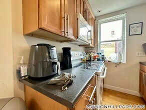 836 Huntington Ave in Boston, MA - Building Photo - Building Photo