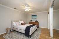 1309 Welch St photo'