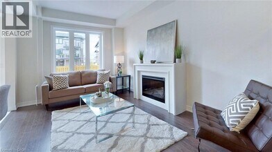 13 Gloria St. in Kitchener, ON - Building Photo - Building Photo