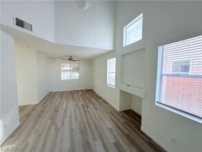 9584 Withering Pine St in Las Vegas, NV - Building Photo - Building Photo