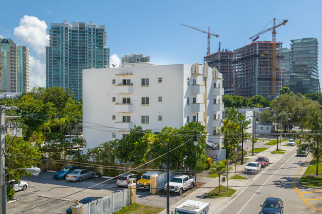 3049-3051 27th Ave in Miami, FL - Building Photo - Building Photo