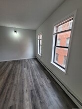 21 Harrison Pl in Hartford, CT - Building Photo - Building Photo