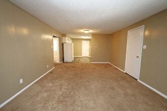 1716 Charlton St in Valdosta, GA - Building Photo - Building Photo