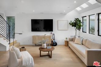1169 Palms Blvd in Los Angeles, CA - Building Photo - Building Photo