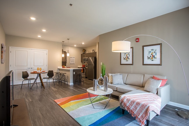 The Landings at Meadowood Apartment Homes in Baldwinsville, NY - Building Photo - Building Photo