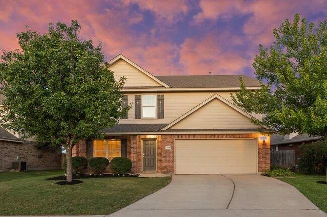property at 3125 Winding Shore Ln