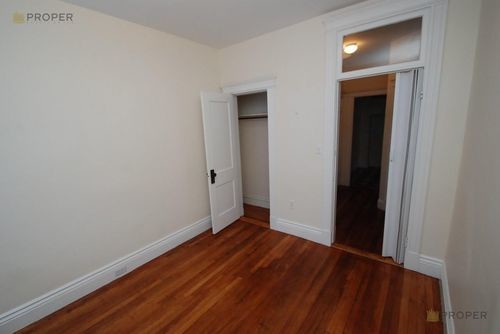 31 Park Dr-Unit -1 in Boston, MA - Foto de edificio - Building Photo