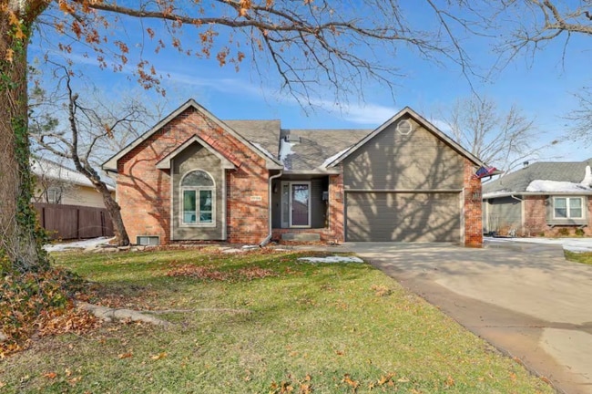 property at 10106 W Jamesburg St