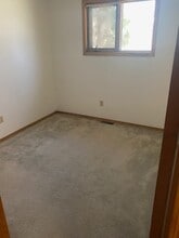 594 Alverstone St in Winnipeg, MB - Building Photo - Building Photo