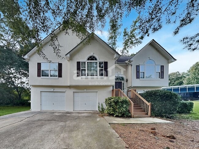 property at 5718 Graceland Dr