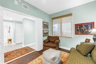 4801 Osprey Dr S in St. Petersburg, FL - Building Photo - Building Photo