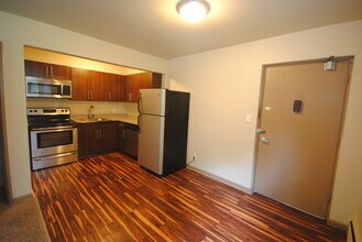 Atrio Apartment Homes in Ann Arbor, MI - Foto de edificio - Building Photo