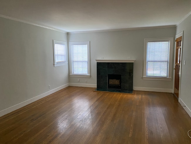 property at 1929 W McKinney St