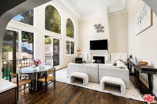 property at 5500 Red Oak Dr