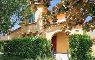 25361 Playa Serena Dr in Stevenson Ranch, CA - Building Photo