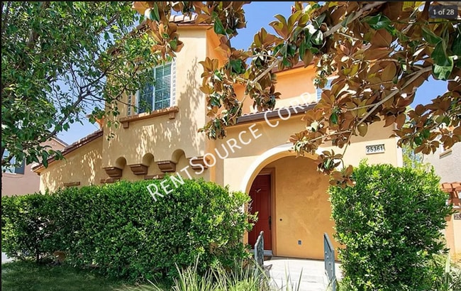 25361 Playa Serena Dr