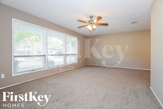 3 Edgestone Ct in Florissant, MO - Building Photo - Building Photo